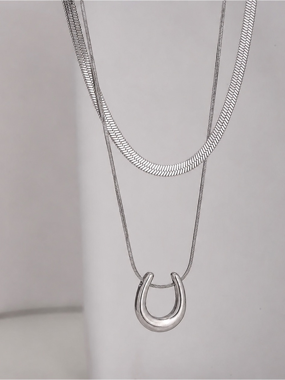 Silver Layered Horseshoe Pendant Necklace Set | Stainless Steel